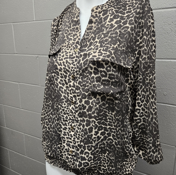 Jessica Womens Leopard Print Sheer Blouse - Picture 2 of 8